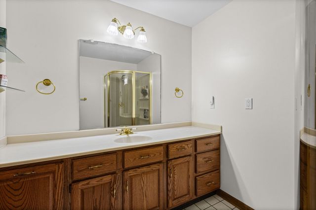 101 Carrol Gate Road, Wheaton, IL 60189