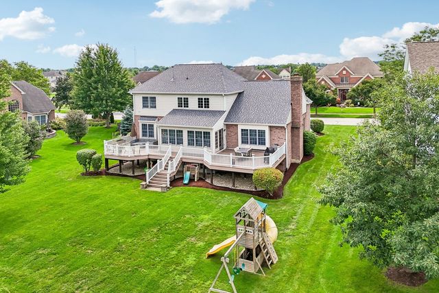 16 Eagle Ridge Drive, Hawthorn Woods, IL 60047