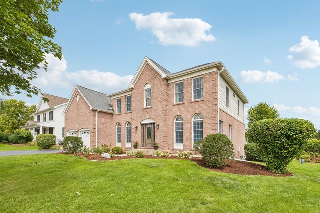 16 Eagle Ridge Drive, Hawthorn Woods, IL 60047