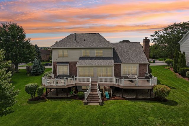 16 Eagle Ridge Drive, Hawthorn Woods, IL 60047