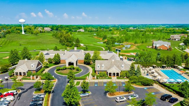 16 Eagle Ridge Drive, Hawthorn Woods, IL 60047