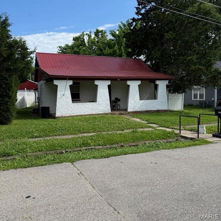114 North Street, Waynesville, MO 65583