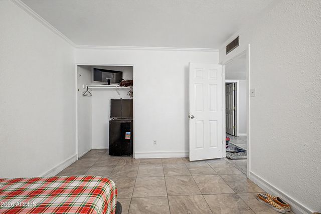 6736 W VERMONT Avenue, Glendale, AZ 85303