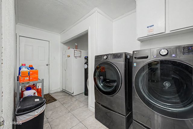 6736 W VERMONT Avenue, Glendale, AZ 85303