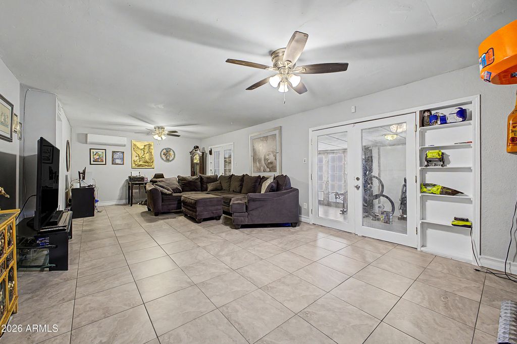 6736 W VERMONT Avenue, Glendale, AZ 85303 — photo 3