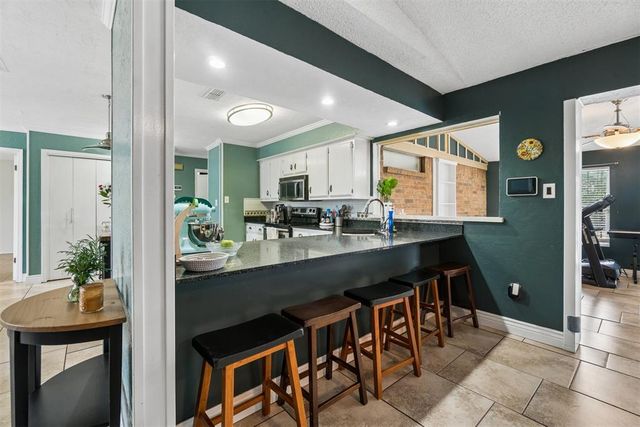 82 E Meadowlark Road, Lawton, OK 73507
