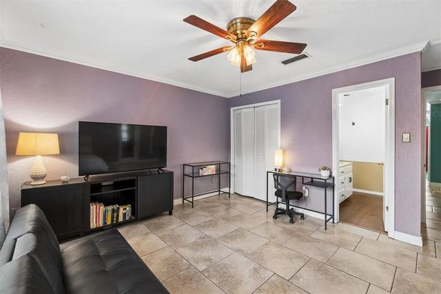 82 E Meadowlark Road, Lawton, OK 73507