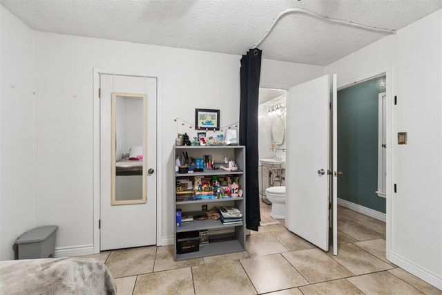 82 E Meadowlark Road, Lawton, OK 73507