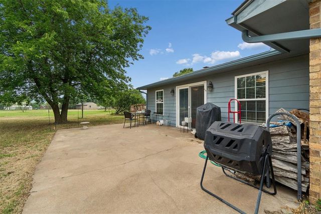 82 E Meadowlark Road, Lawton, OK 73507