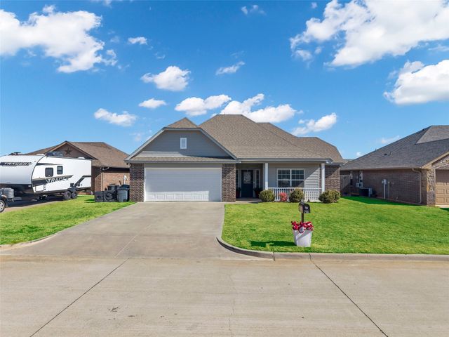 711 Denali Court, Tolar, TX 76476