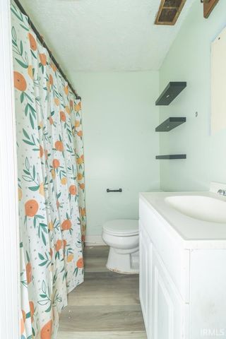 1820 N 16Th Street, New Castle, IN 47362