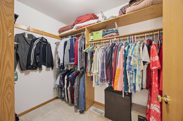 307 Circle View Drive, Dassel, MN 55325