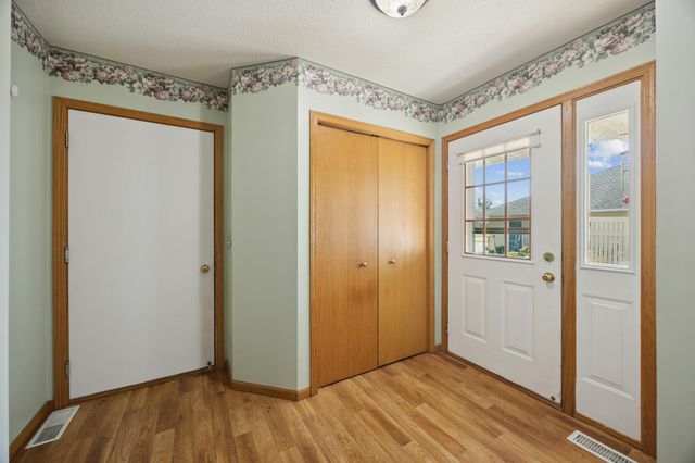 307 Circle View Drive, Dassel, MN 55325