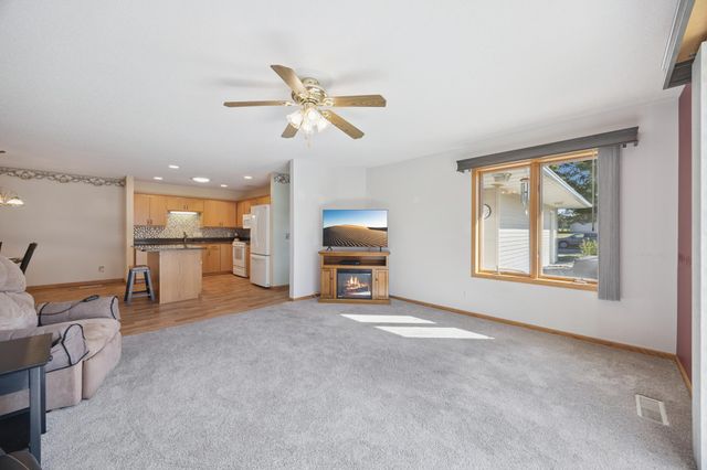 307 Circle View Drive, Dassel, MN 55325