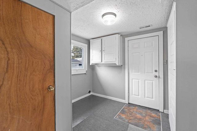 917 E Longfellow Ave, Spokane, WA 99208