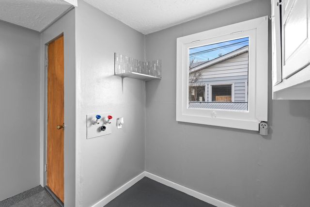 917 E Longfellow Ave, Spokane, WA 99208