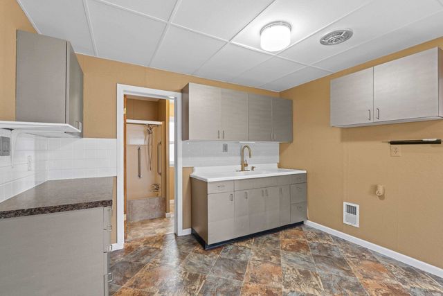 917 E Longfellow Ave, Spokane, WA 99208