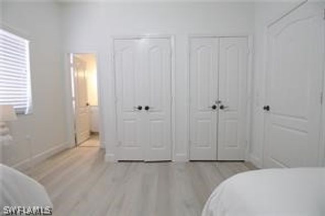 11002 W Vanderbilt DR, Naples, FL 34108