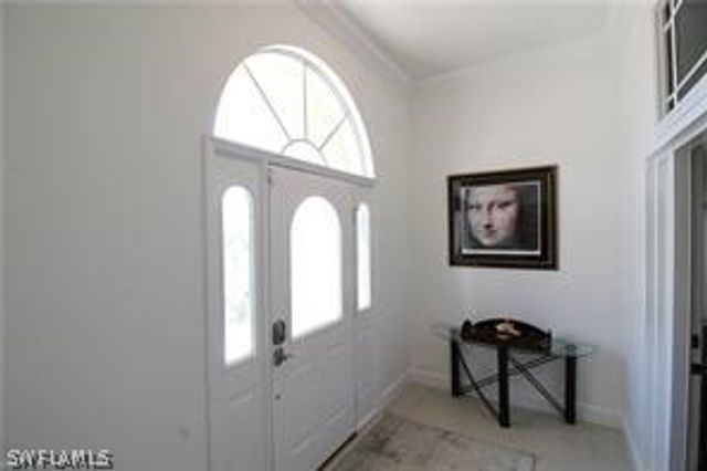 11002 W Vanderbilt DR, Naples, FL 34108