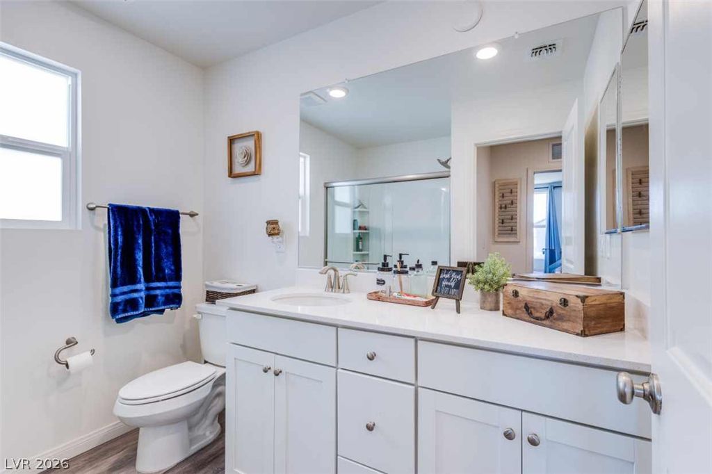 7712 Lush Oasis Avenue, Las Vegas, NV 89113 — photo 4