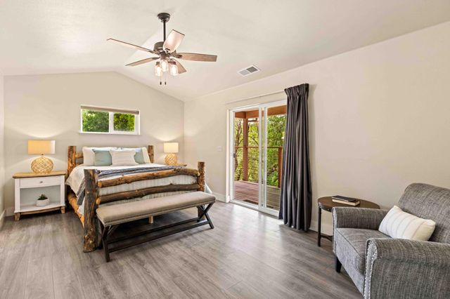 6021 Starkes Grade Rd, Pollock Pines, CA 95726