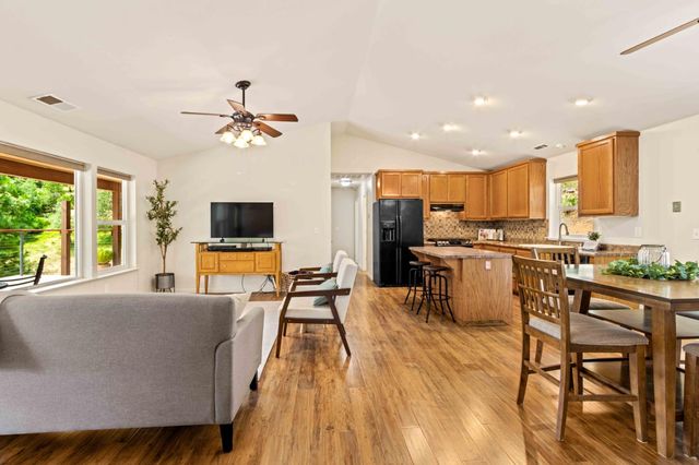 6021 Starkes Grade Rd, Pollock Pines, CA 95726