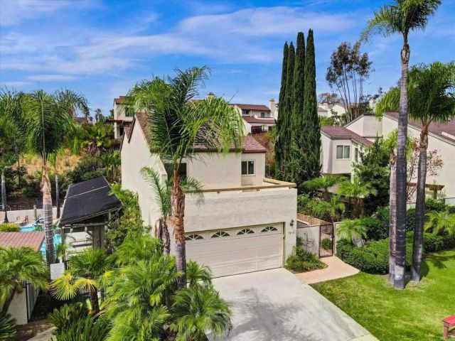 5850 Menorca Drive, San Diego, CA 92124