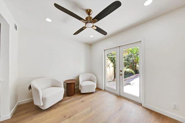 5850 Menorca Drive, San Diego, CA 92124