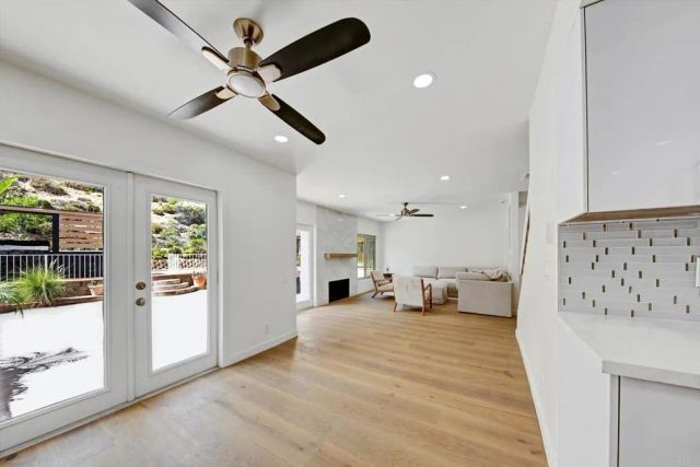 5850 Menorca Drive, San Diego, CA 92124