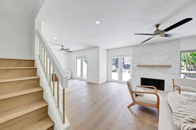 5850 Menorca Drive, San Diego, CA 92124