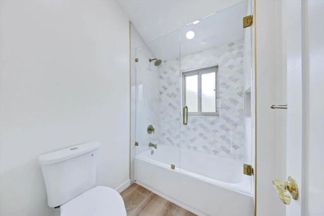 5850 Menorca Drive, San Diego, CA 92124