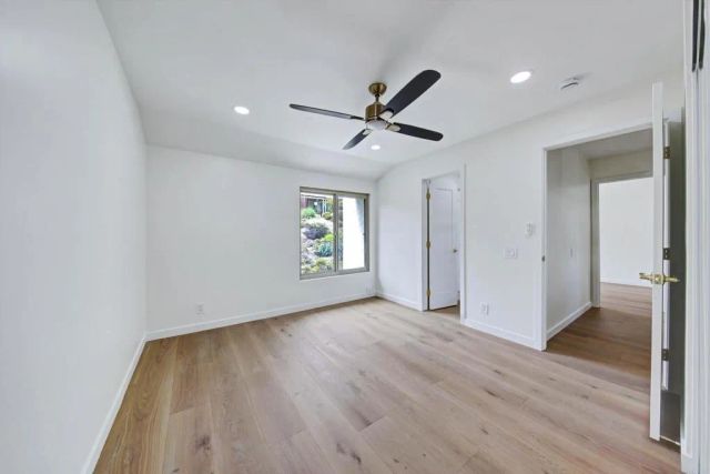 5850 Menorca Drive, San Diego, CA 92124