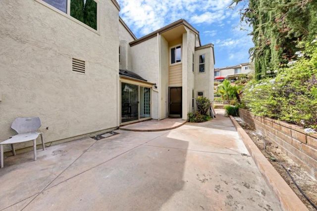 5850 Menorca Drive, San Diego, CA 92124