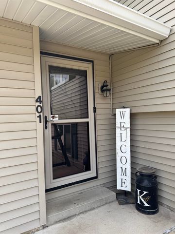 401 Sunny Lane Street, Denver, IA 50622
