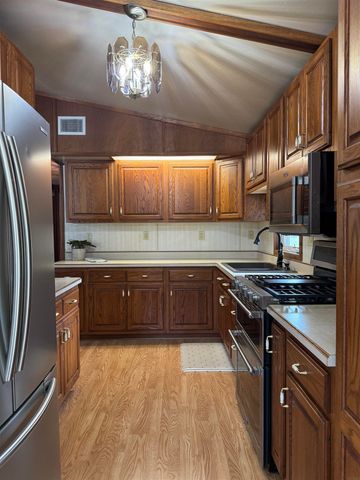 401 Sunny Lane Street, Denver, IA 50622