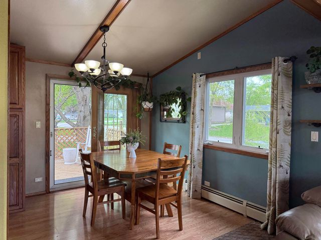 401 Sunny Lane Street, Denver, IA 50622