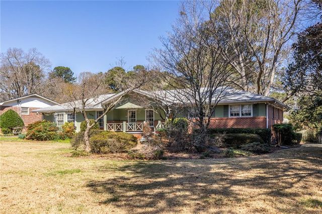 184 Kenvilla Drive, Tucker, GA 30084