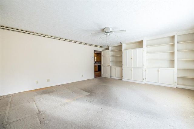 184 Kenvilla Drive, Tucker, GA 30084