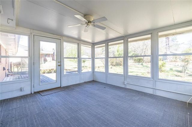 184 Kenvilla Drive, Tucker, GA 30084