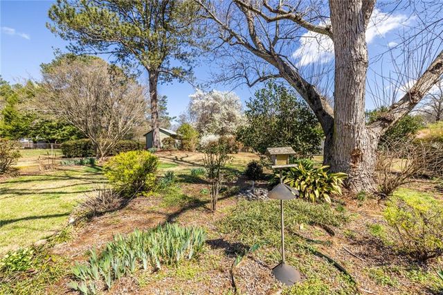 184 Kenvilla Drive, Tucker, GA 30084