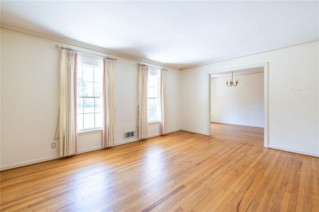 184 Kenvilla Drive, Tucker, GA 30084