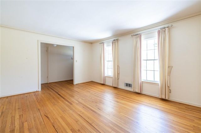 184 Kenvilla Drive, Tucker, GA 30084