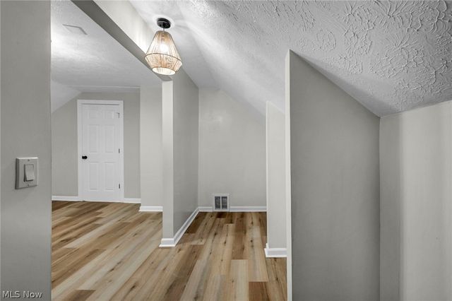 1939 W 54th Street, Cleveland, OH 44102