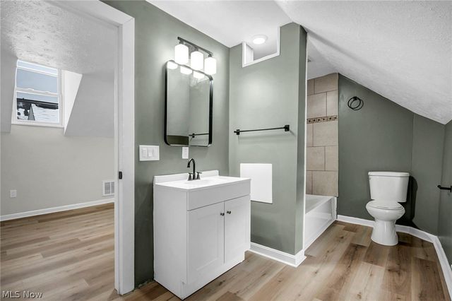 1939 W 54th Street, Cleveland, OH 44102