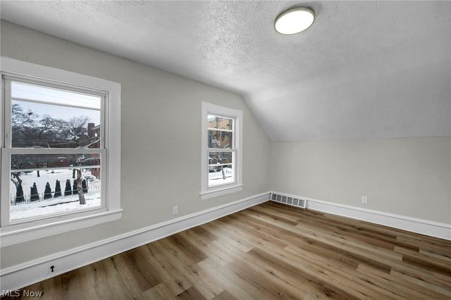 1939 W 54th Street, Cleveland, OH 44102