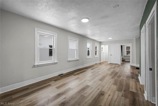 1939 W 54th Street, Cleveland, OH 44102