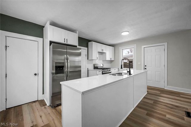 1939 W 54th Street, Cleveland, OH 44102