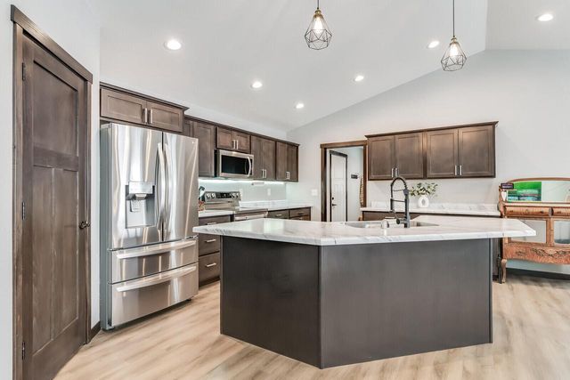 2007 Spakenburg ROAD, Holmen, WI 54636