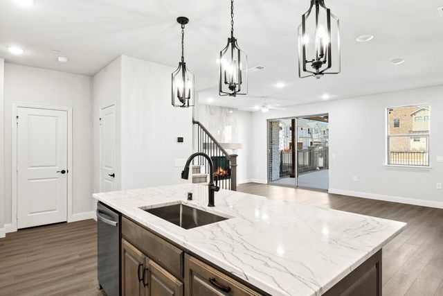 1204 Armstrong, The Colony, TX 75056