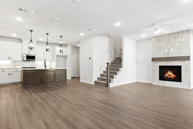 1204 Armstrong, The Colony, TX 75056